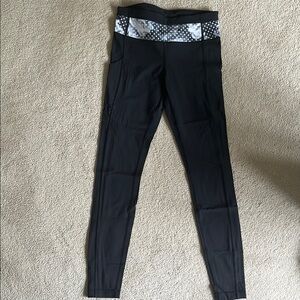 lululemon Speed Tight *brushed size 6
